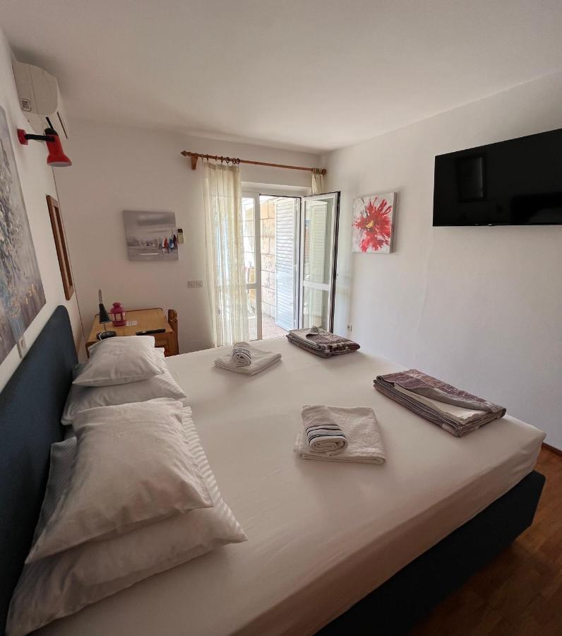 Apartments Suda Λομπάρδα Εξωτερικό φωτογραφία