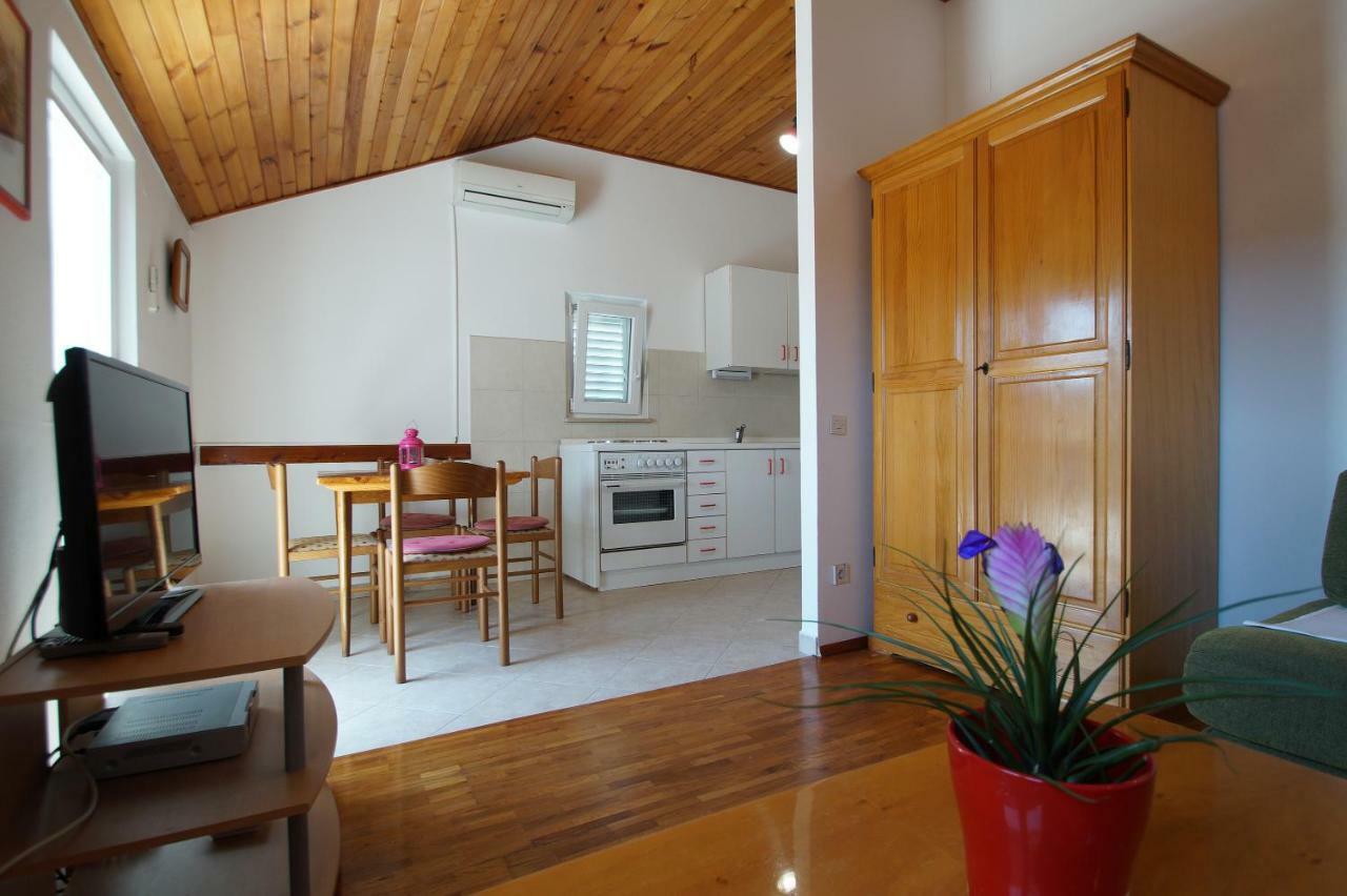 Apartments Suda Λομπάρδα Εξωτερικό φωτογραφία